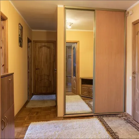 On Pobediteley Minsk
